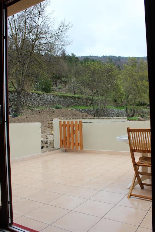 Le Pailler De La Planque Apartment Camplong Luaran gambar