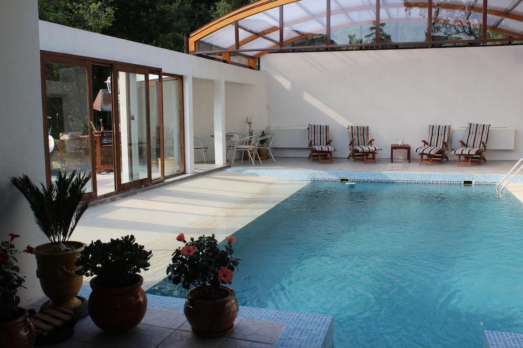 Le Pailler De La Planque Apartment Camplong Luaran gambar